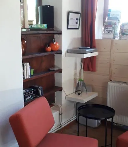 D'hotes Le Chene Bed & Breakfast 3*