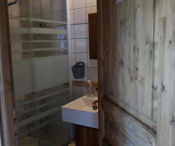 D'hotes Le Chene Bed & Breakfast